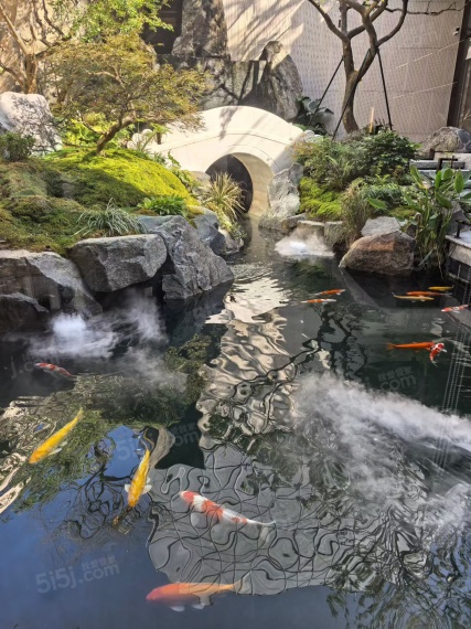 四季听澜实景图