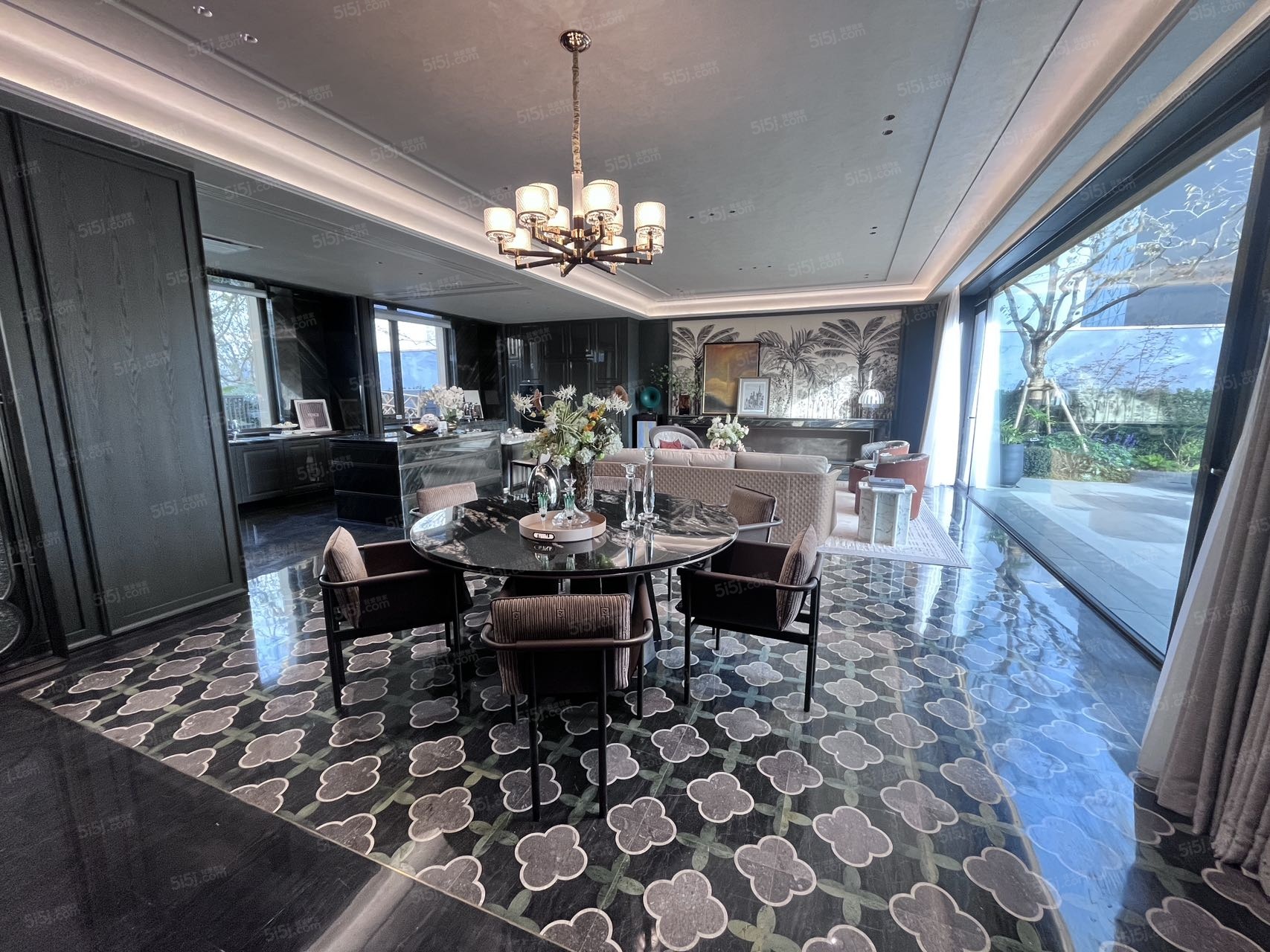 绿城凤起潮鸣样板间