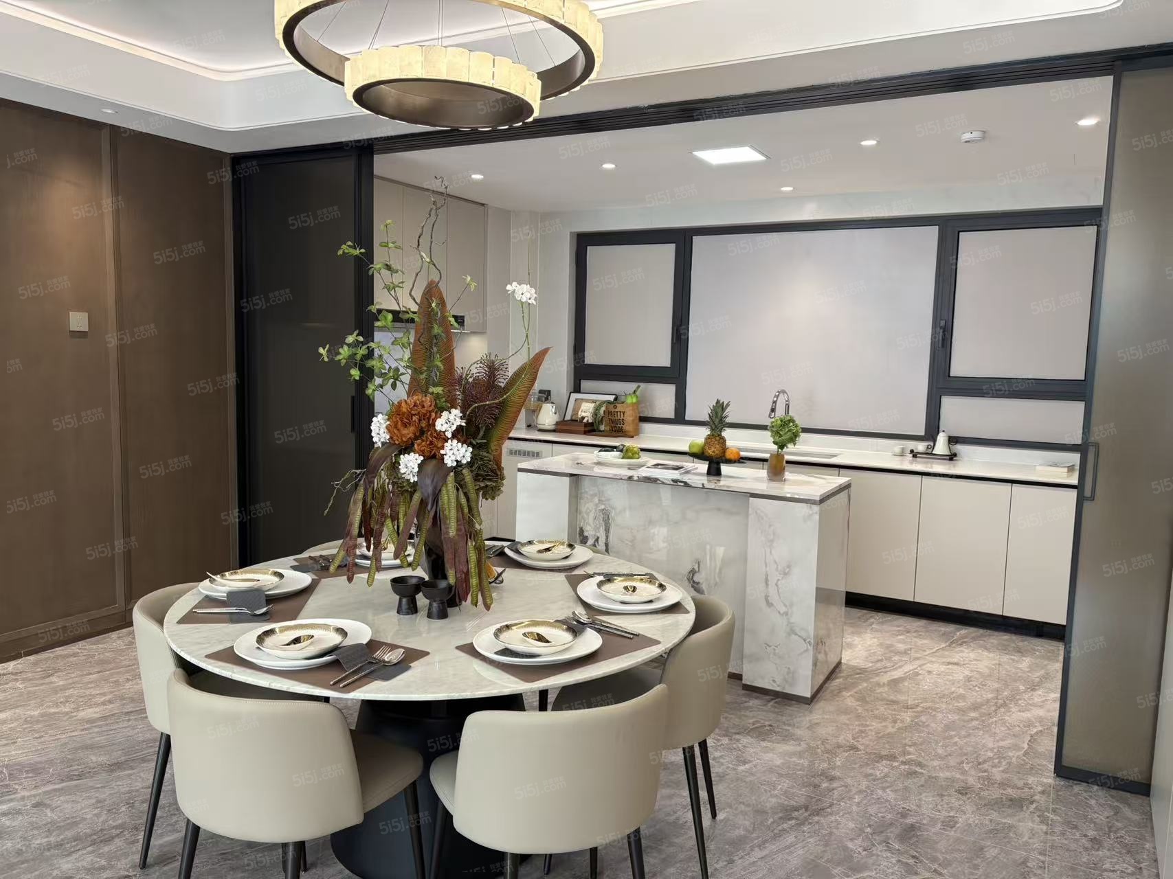 建屋新棠玥样板间