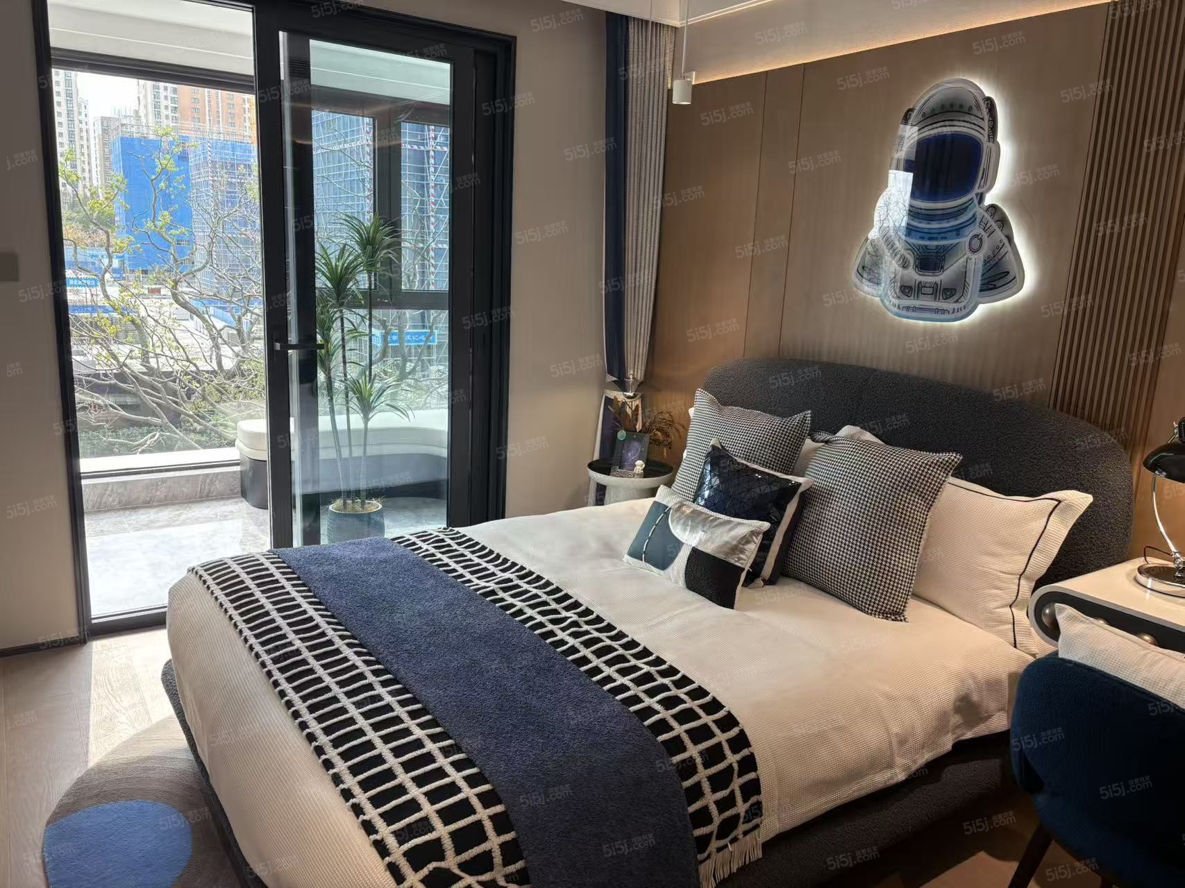 建屋新棠玥样板间