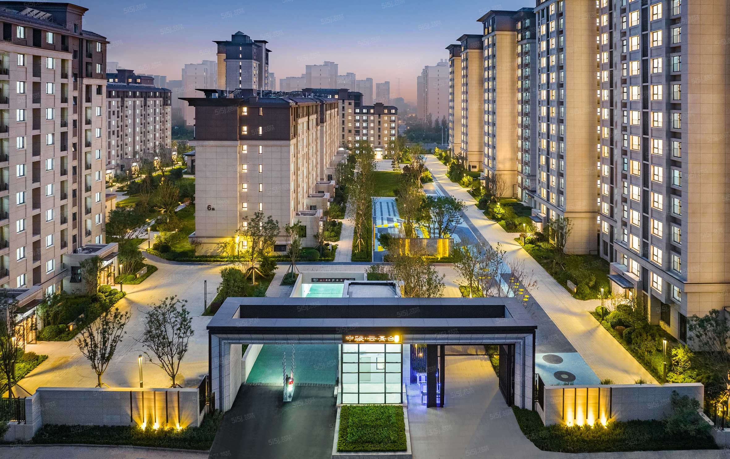 中骏学仕台实景图