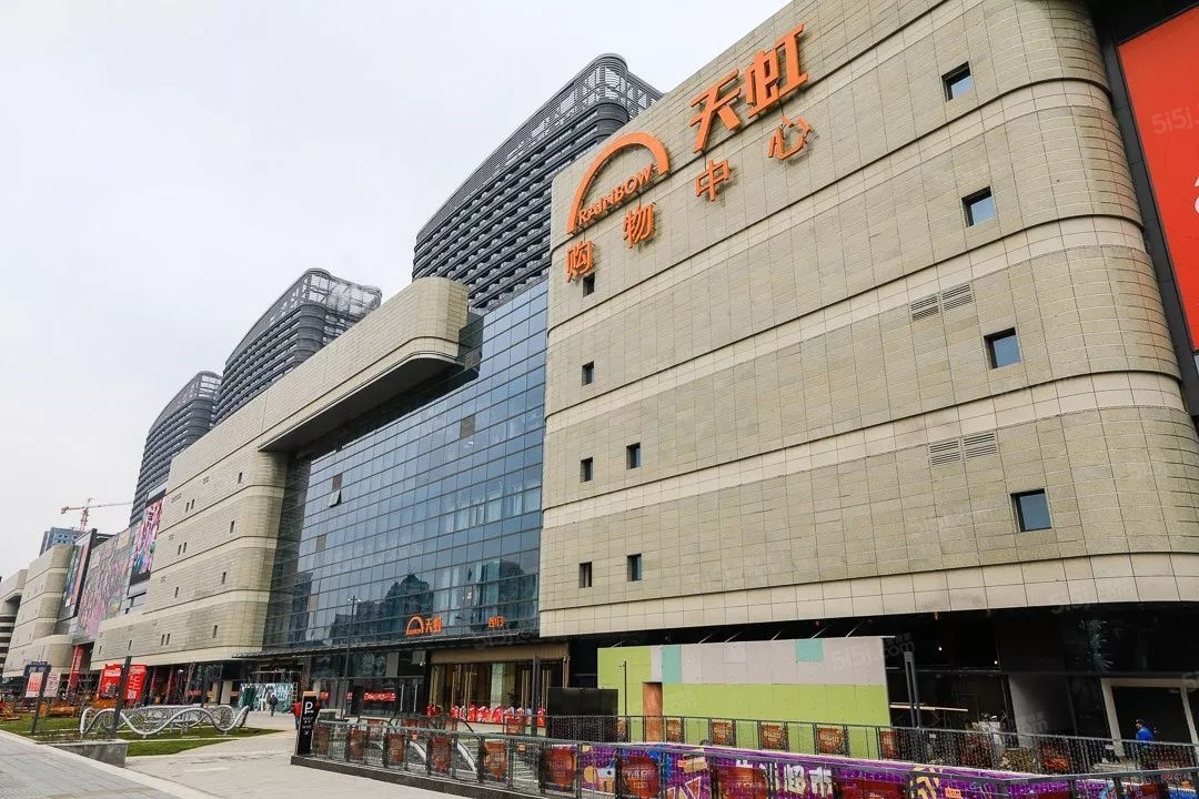万宇名都花园配套图
