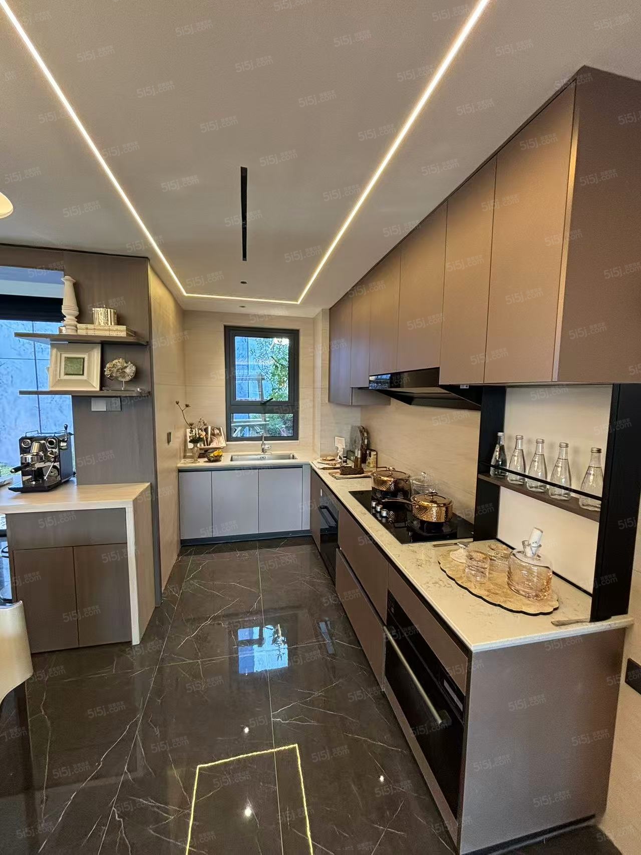 金地玖峯汇样板间