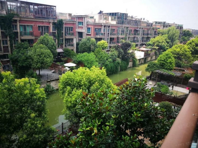 御沁园实景图