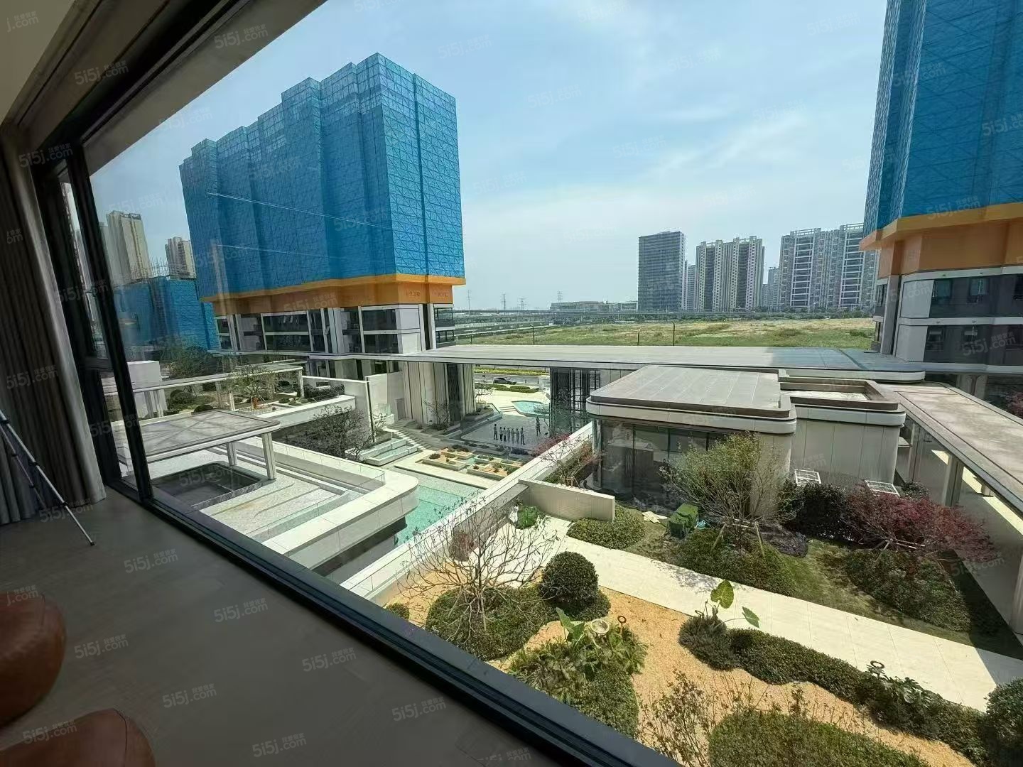 天空之橙样板间
