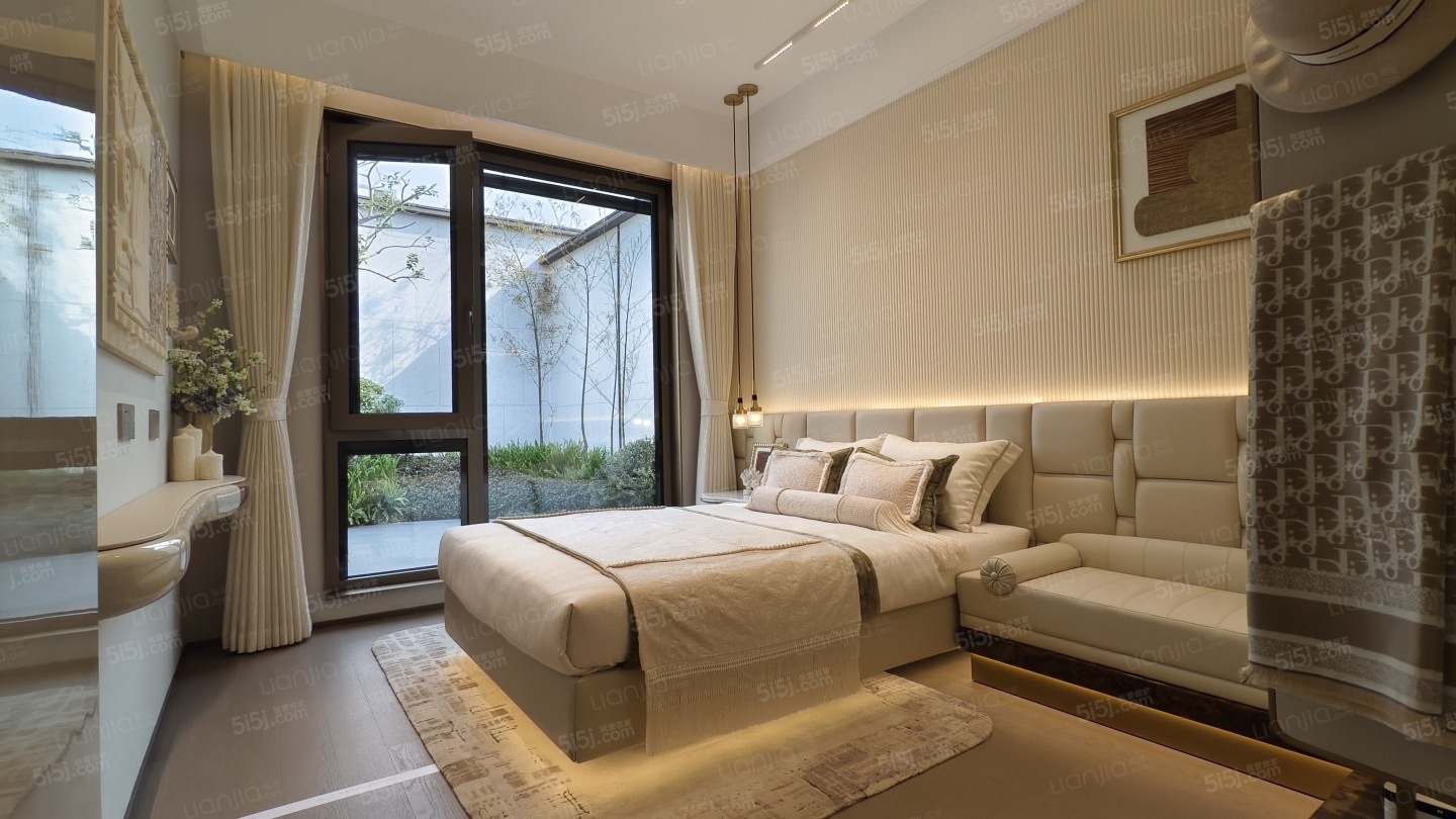 建发云湖玥样板间