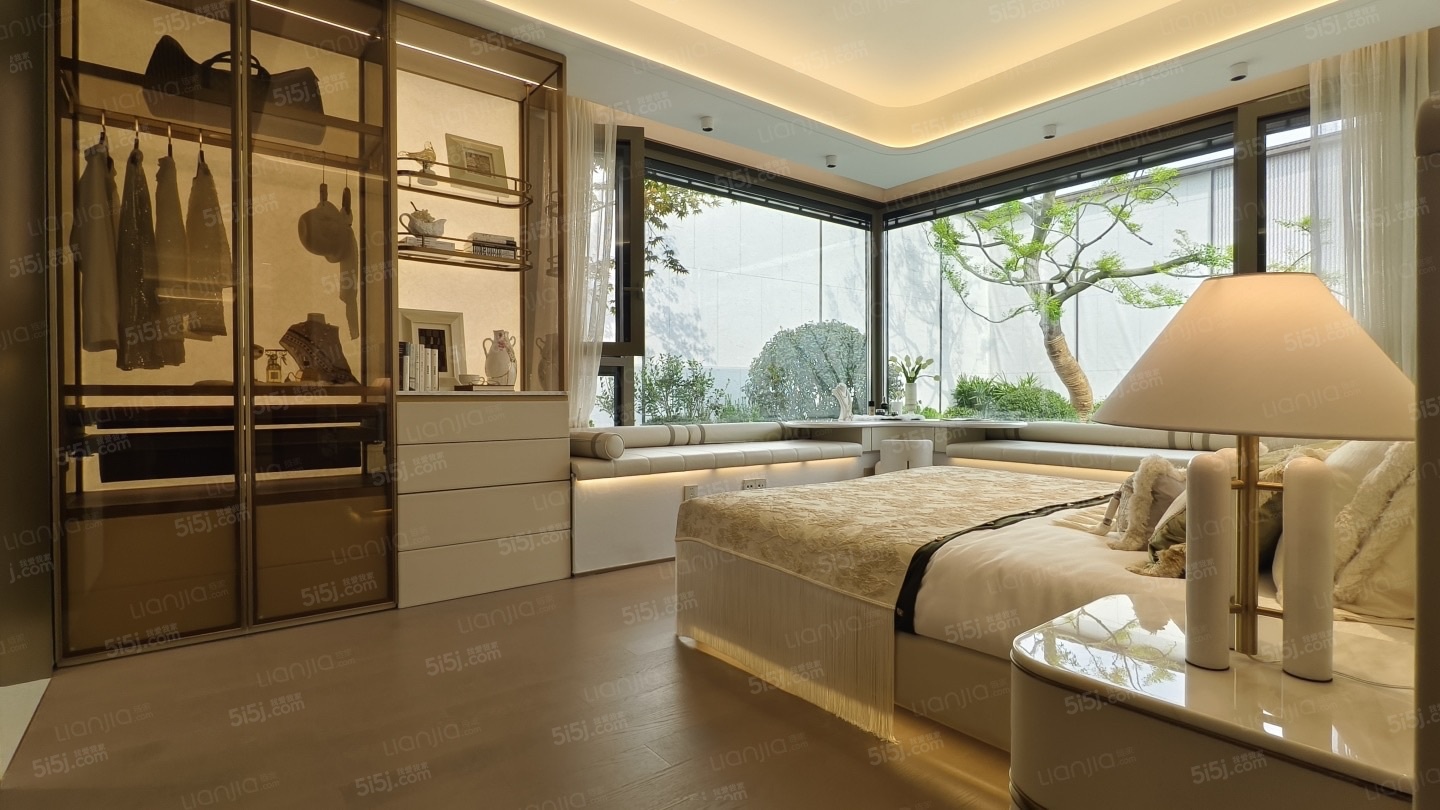 建发云湖玥样板间