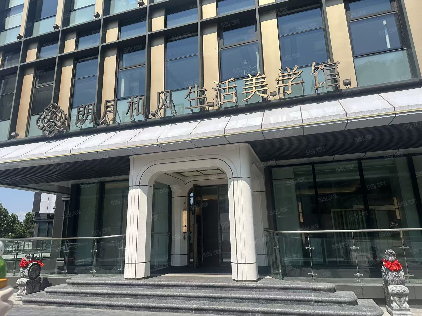 绿城朗月和风项目现场