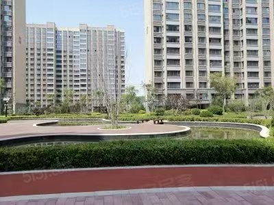 太铁龙兴苑配套图
